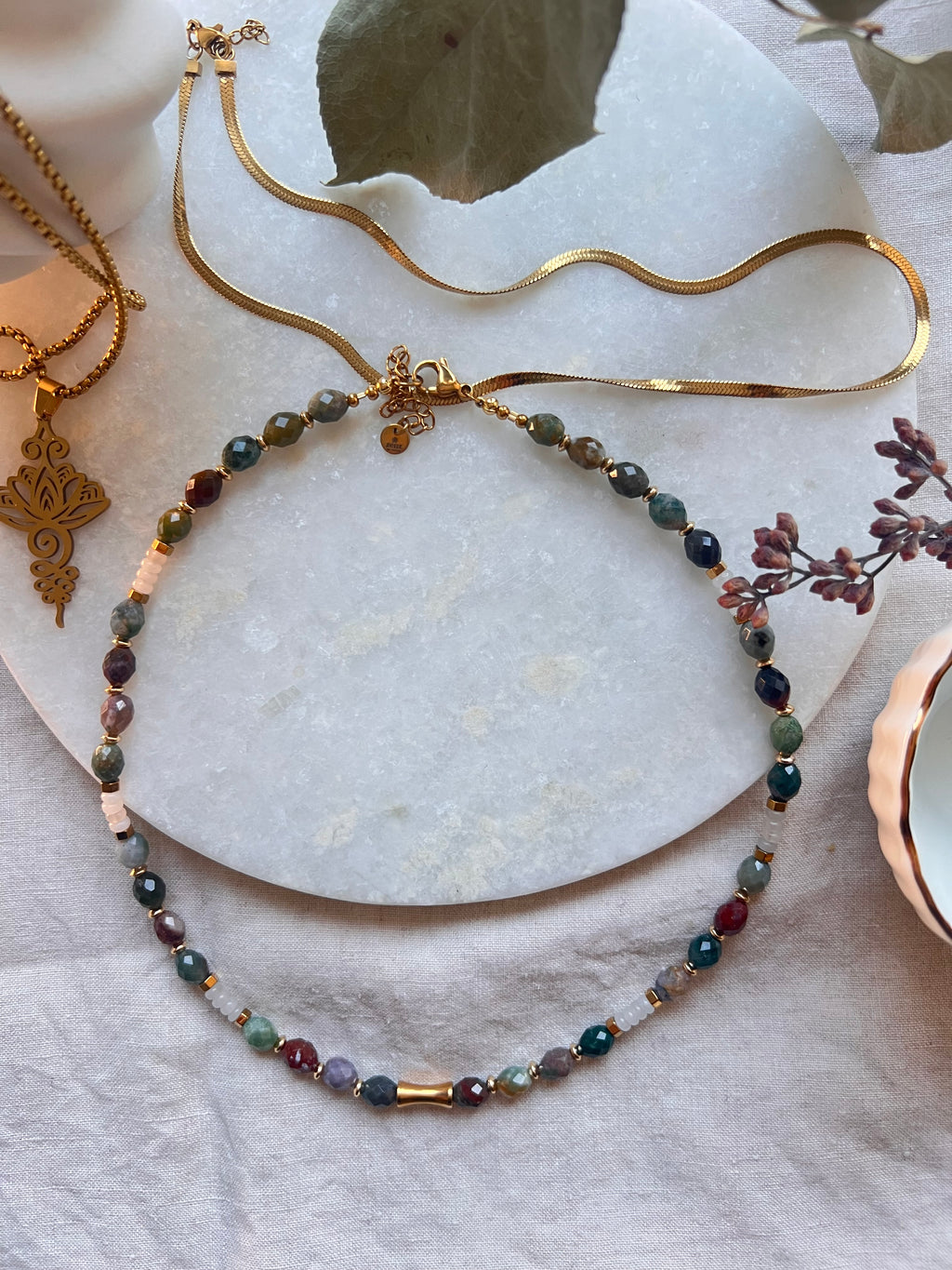 Mire Necklace