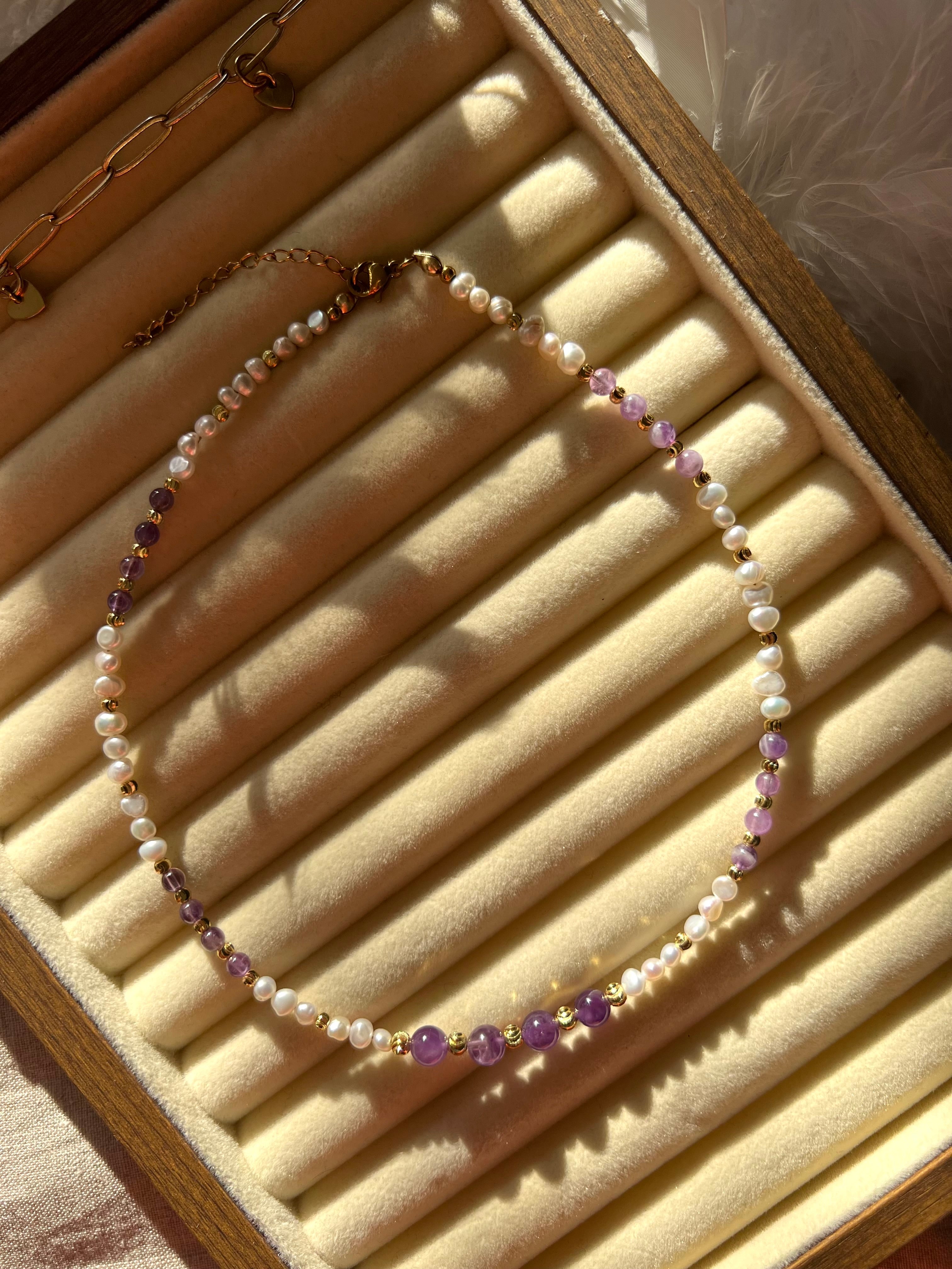 Elira Necklace
