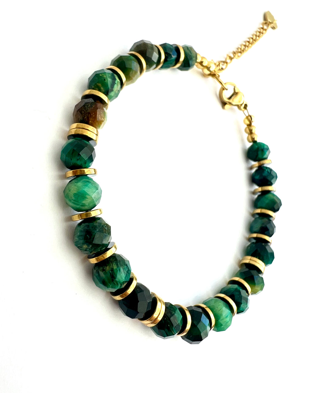 Amora Green